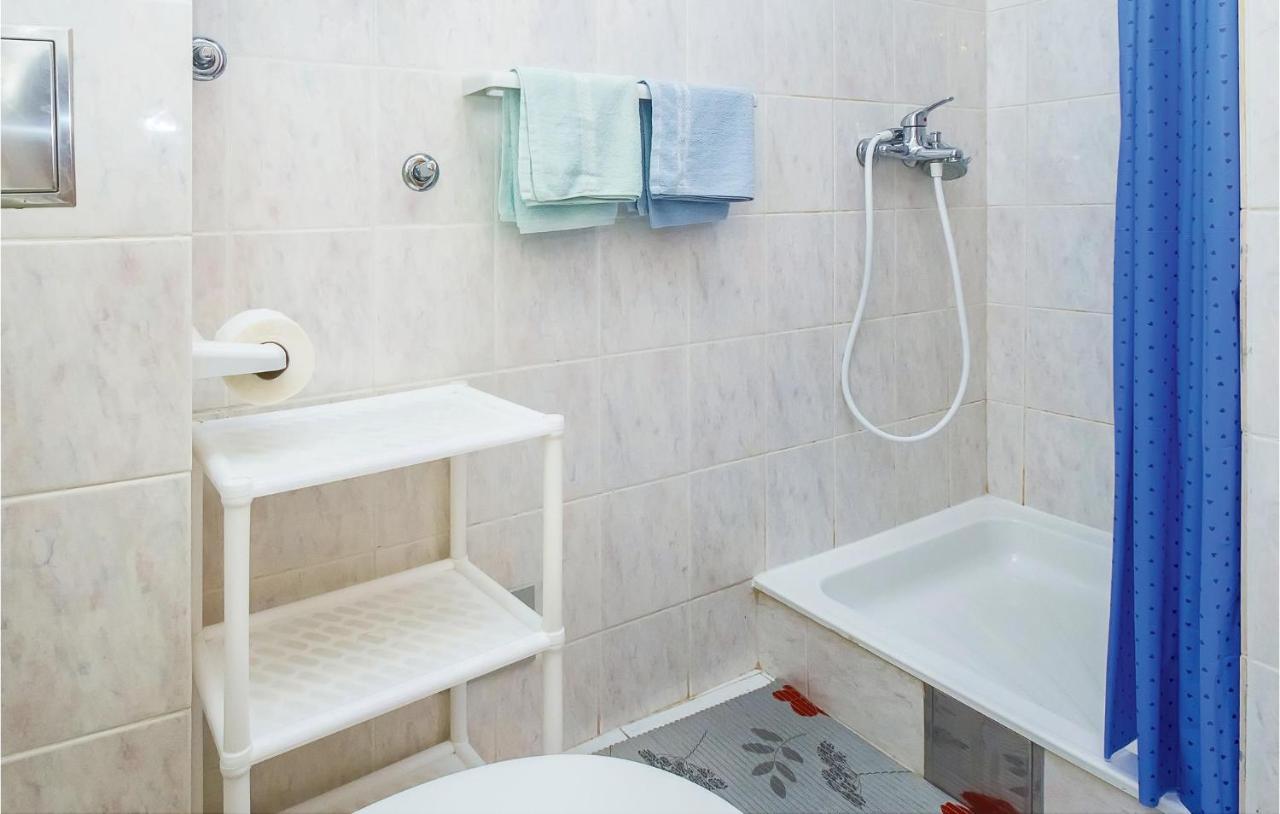 Cozy Apartment In Lokva Rogoznica With Wifi Zewnętrze zdjęcie